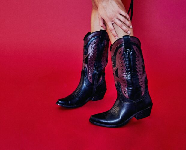 botas de estilo cowboy